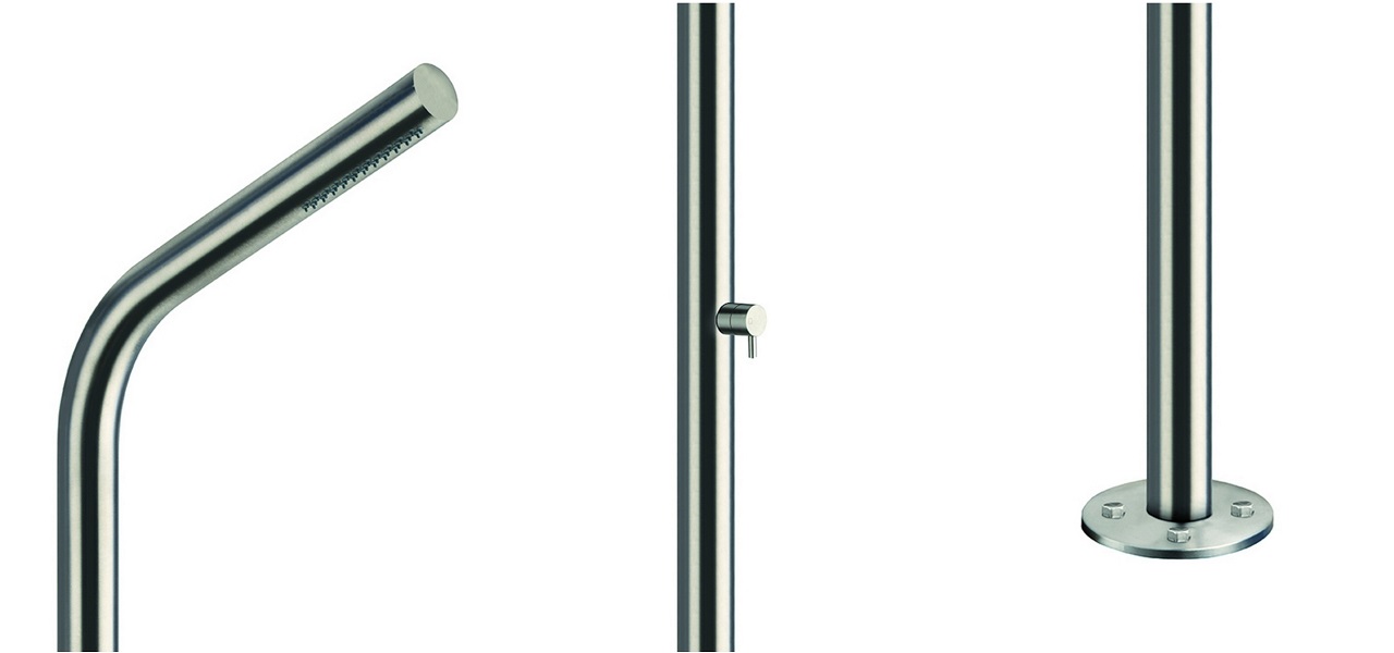 Gamma 524 freestanding outdoor shower 01 MyCollages 1